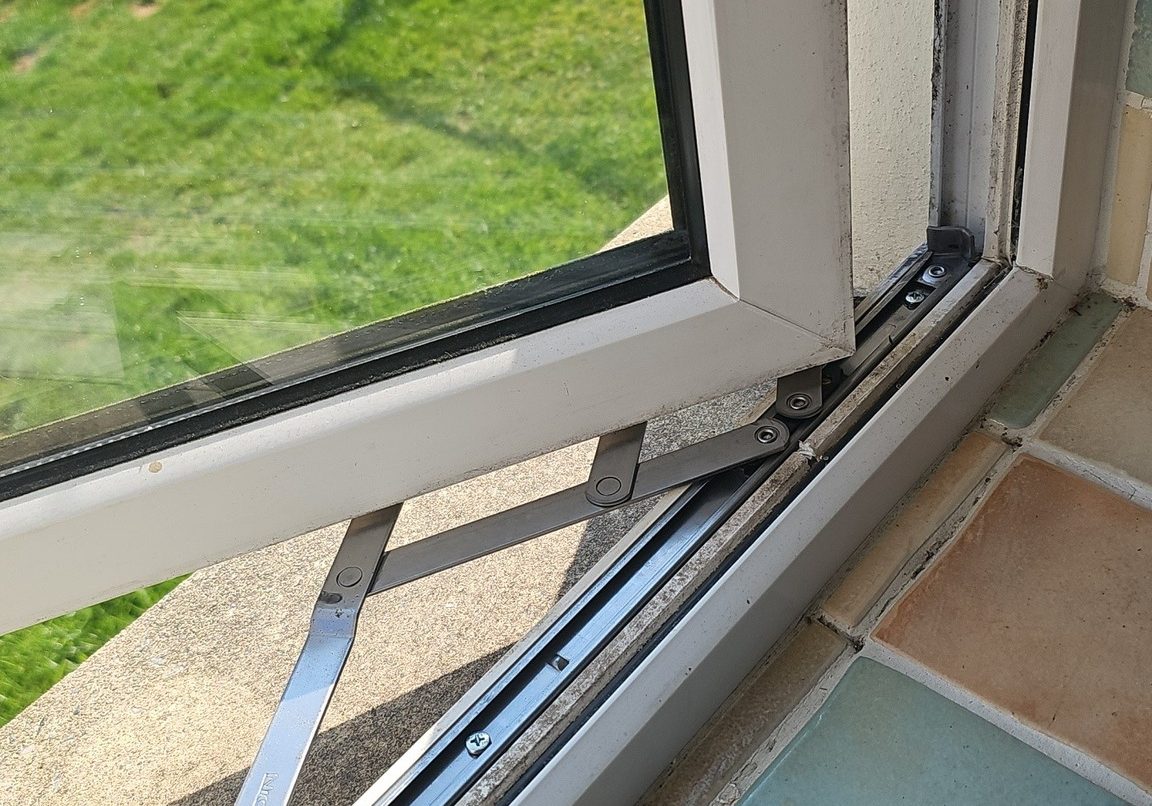 494202694_122121210950799006_222050296304131076_n Domestic Window repairs in Cookstown